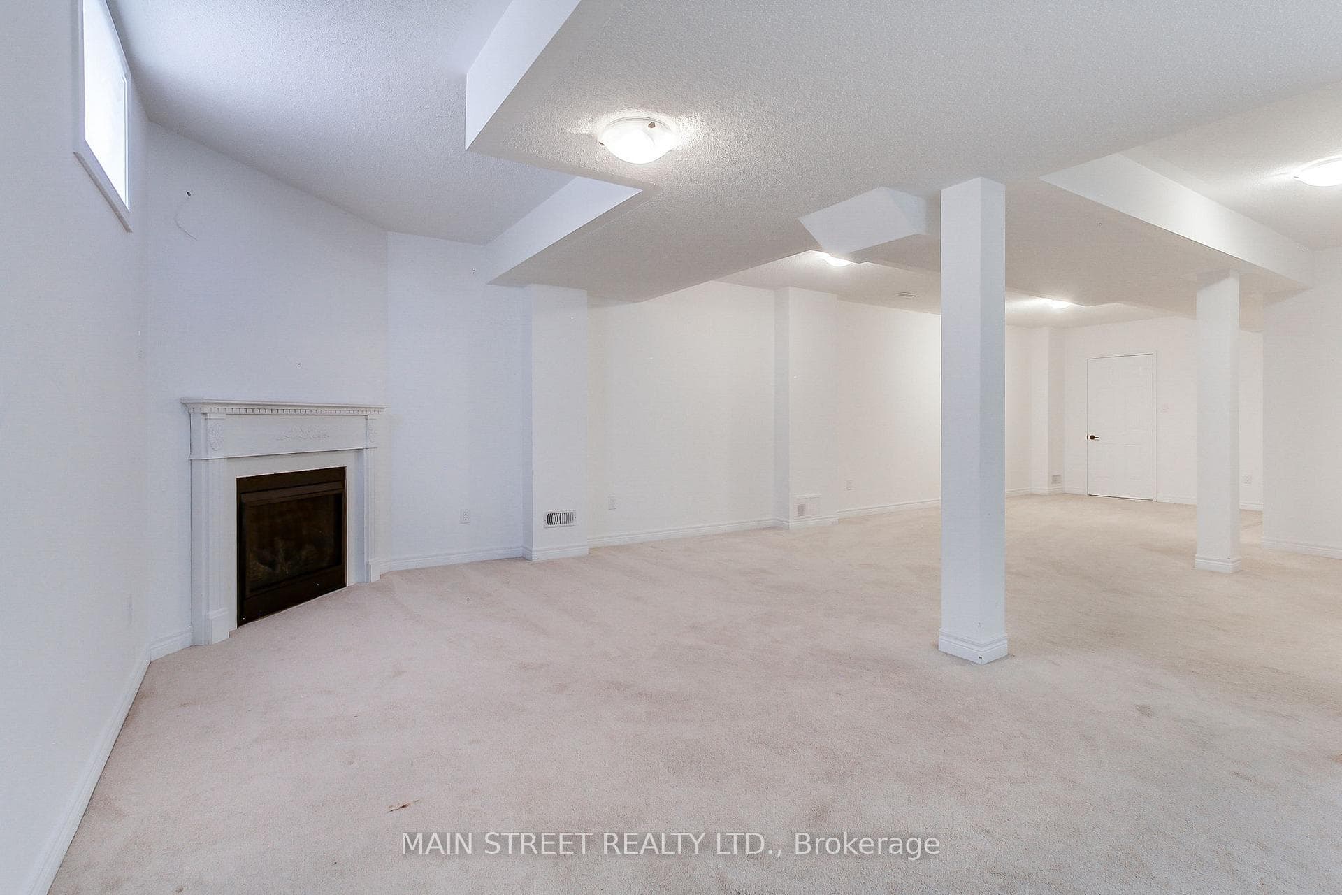 1386 Dallman Street photo 43