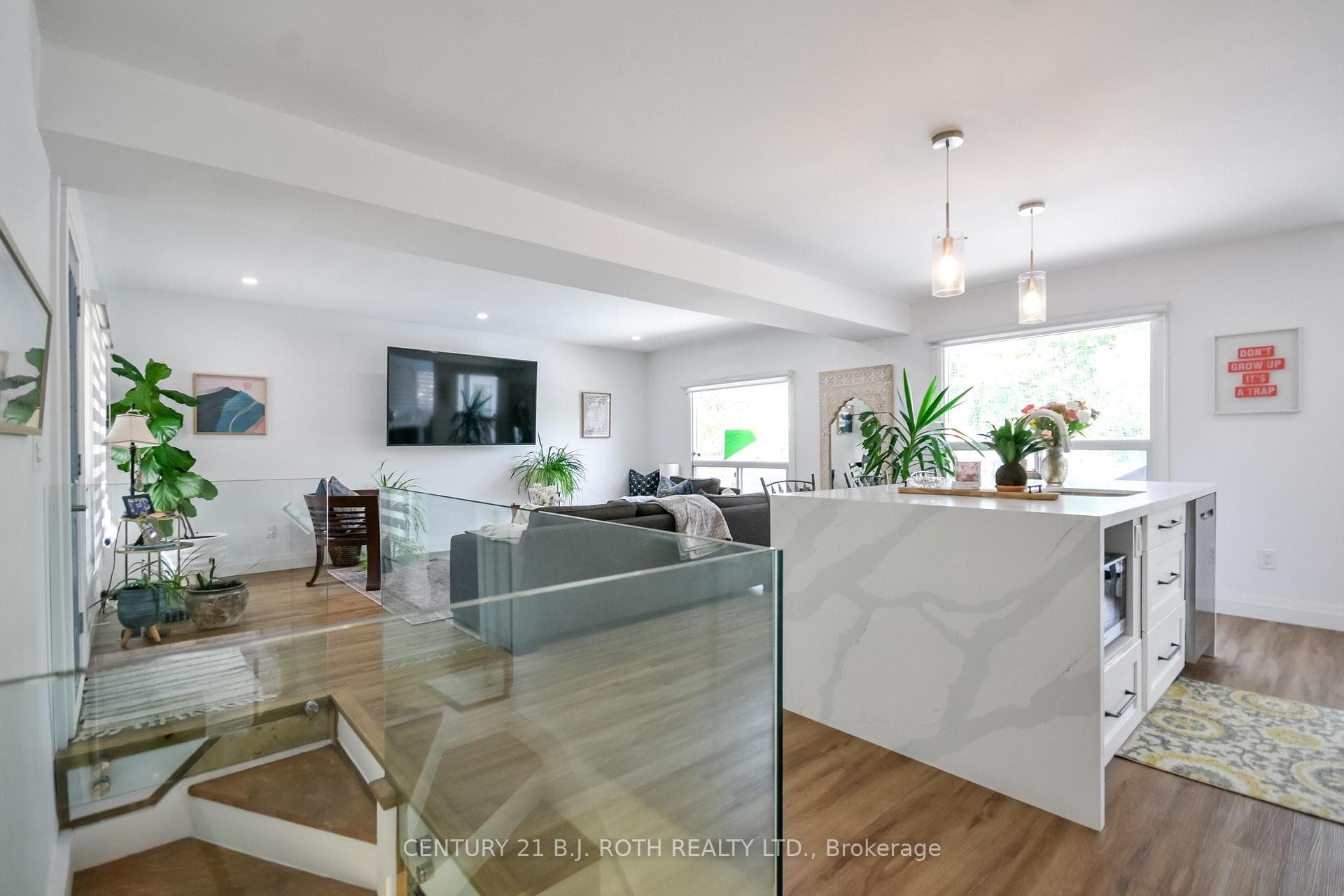 7 WESLEY Street photo 18