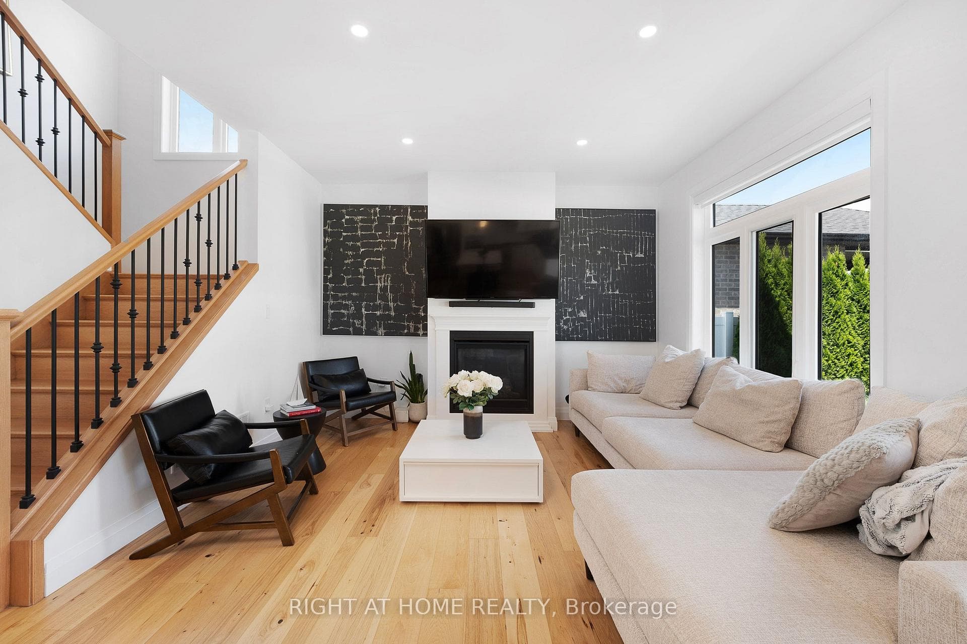 1846 Queens Valley Drive photo 8