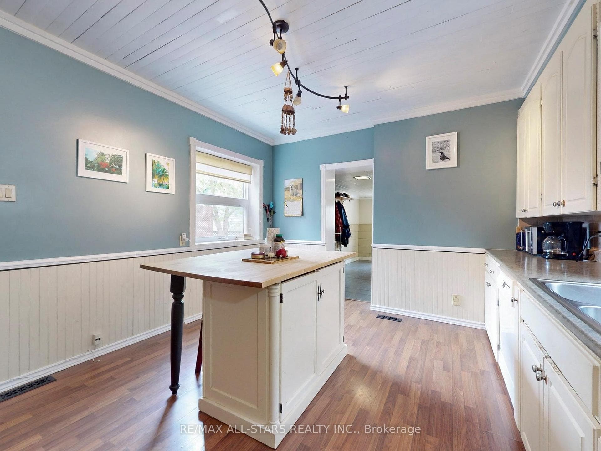 46 Cameron Street photo 14
