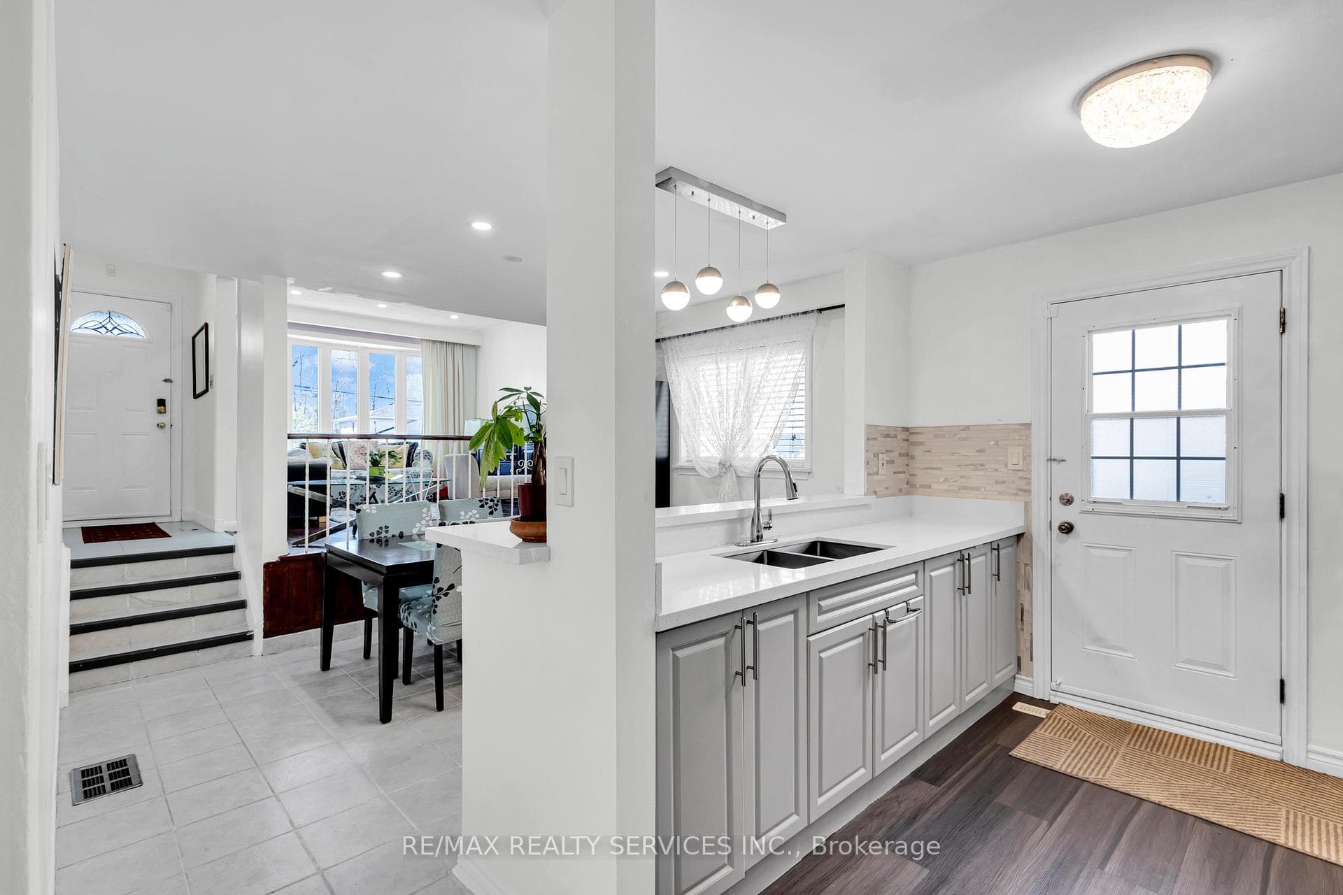67 Northover Street photo 13