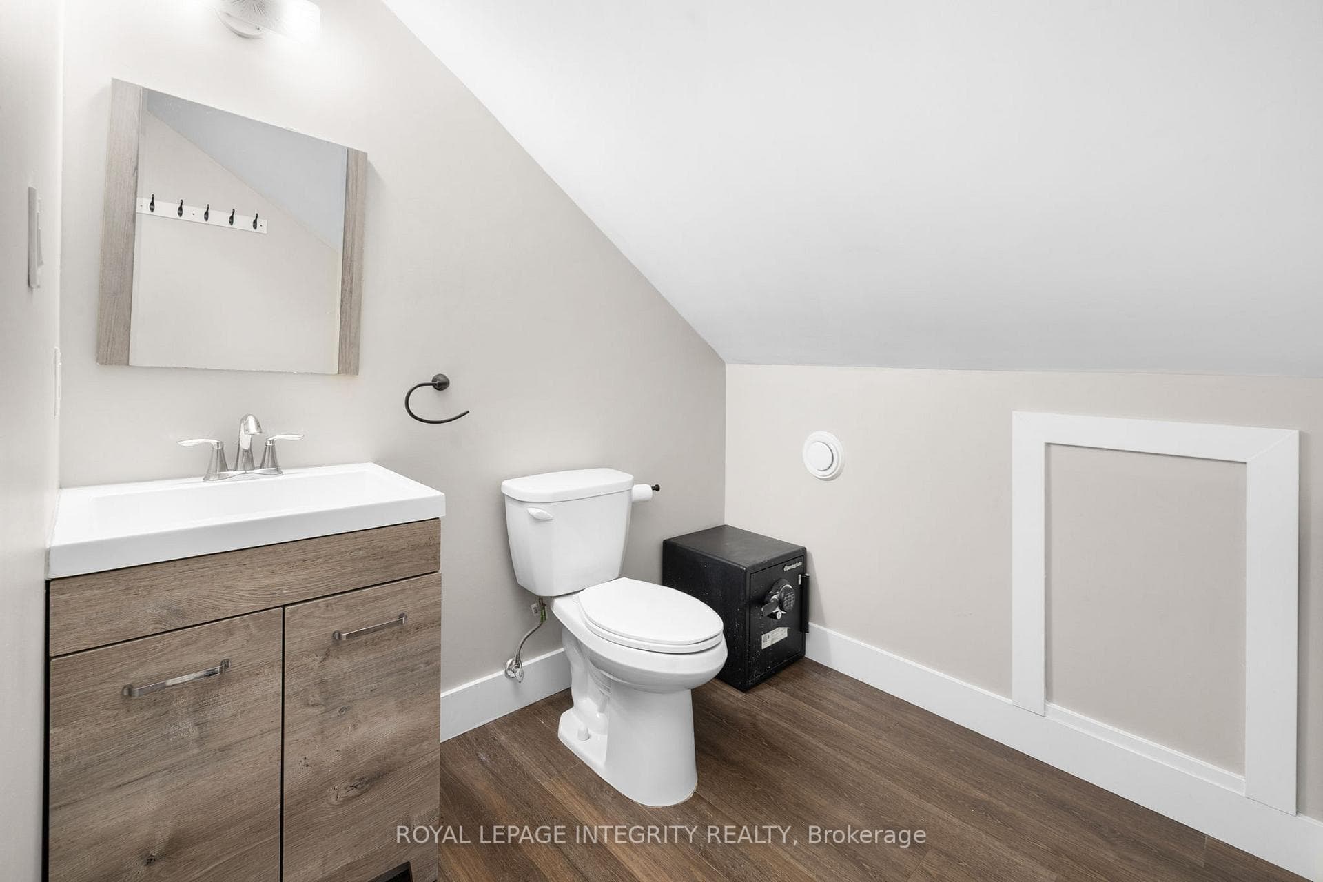 Loft- With Private Bathroom