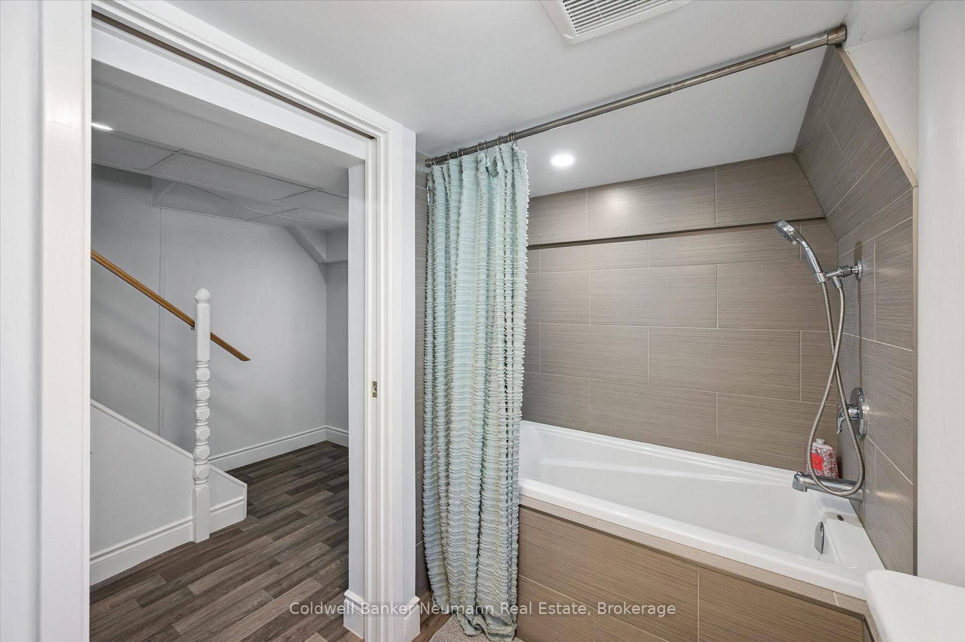 61 Johnston Street photo 23