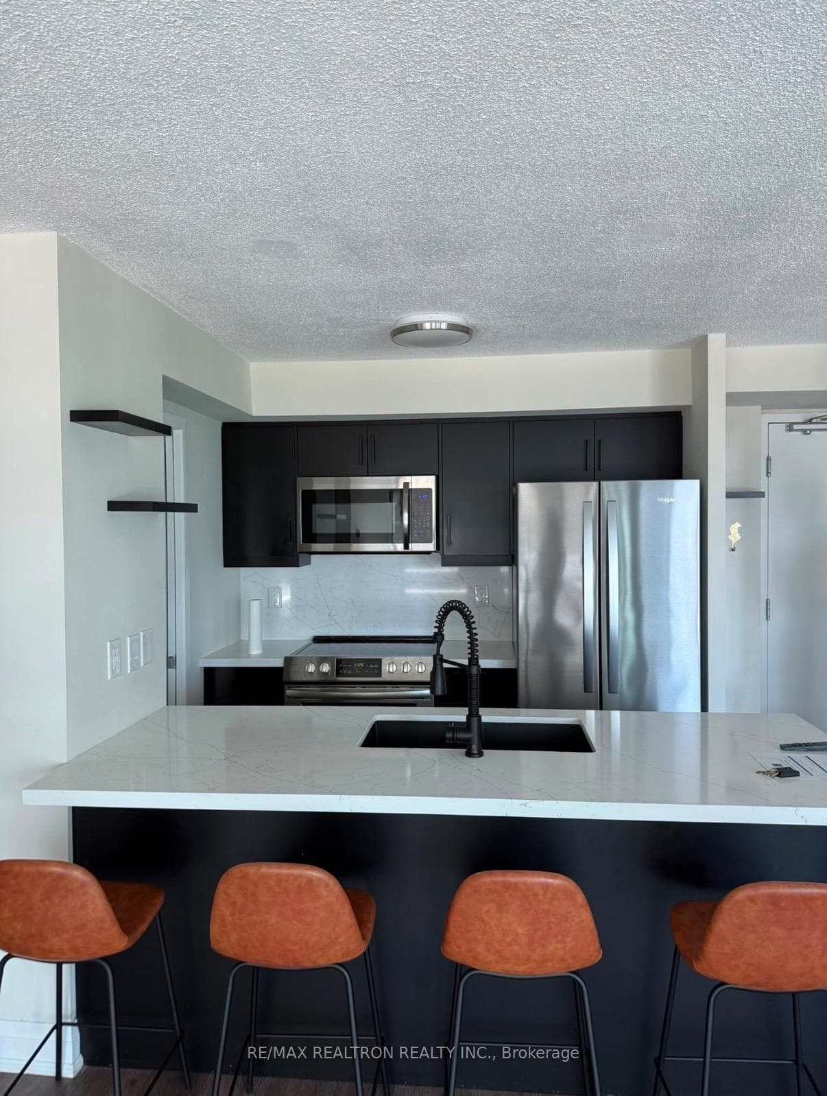 81 Navy Wharf Court Unit 2206 photo 1