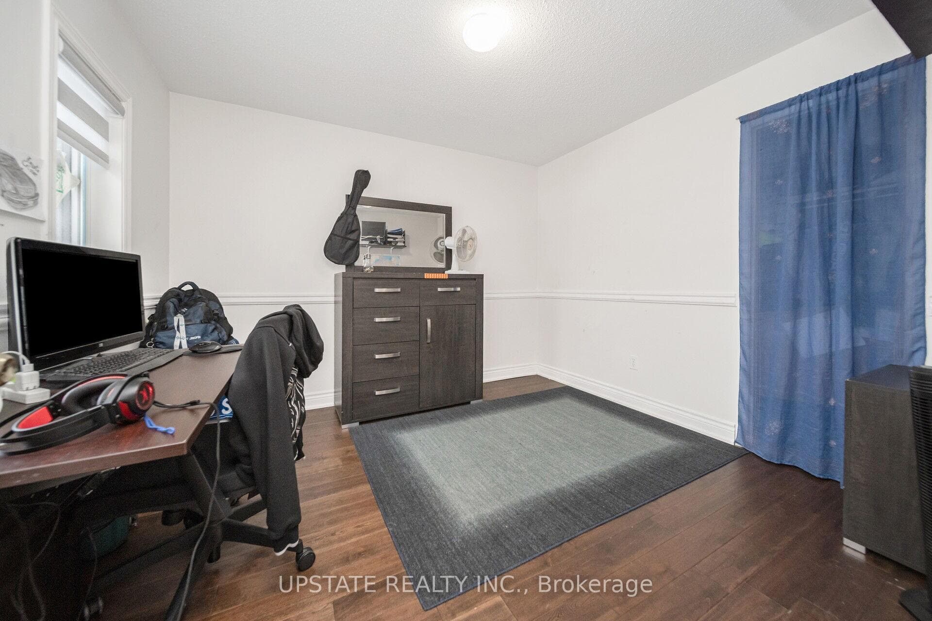 12 Bramfield Street photo 36
