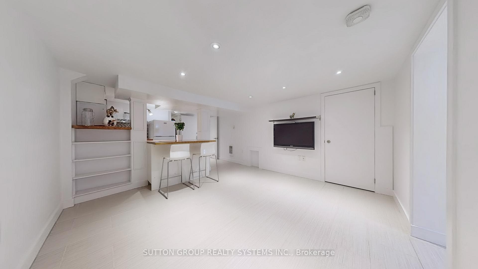 43 Greenlaw Avenue photo 15