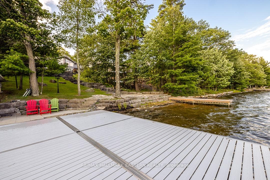 15 Oakridge Drive photo 26