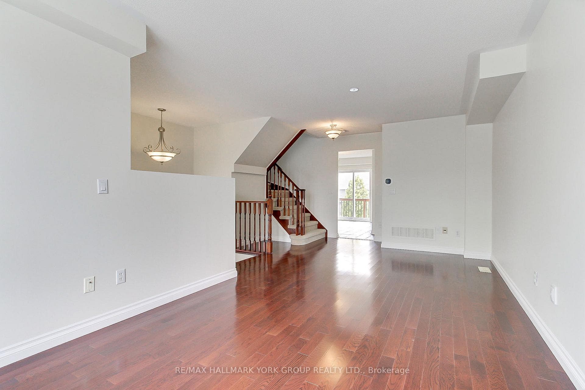 39 Millcliff Circle photo 36