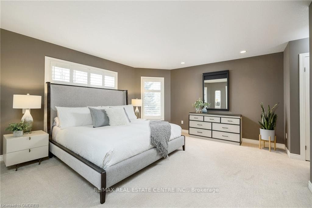 35 Karendale Crescent photo 23