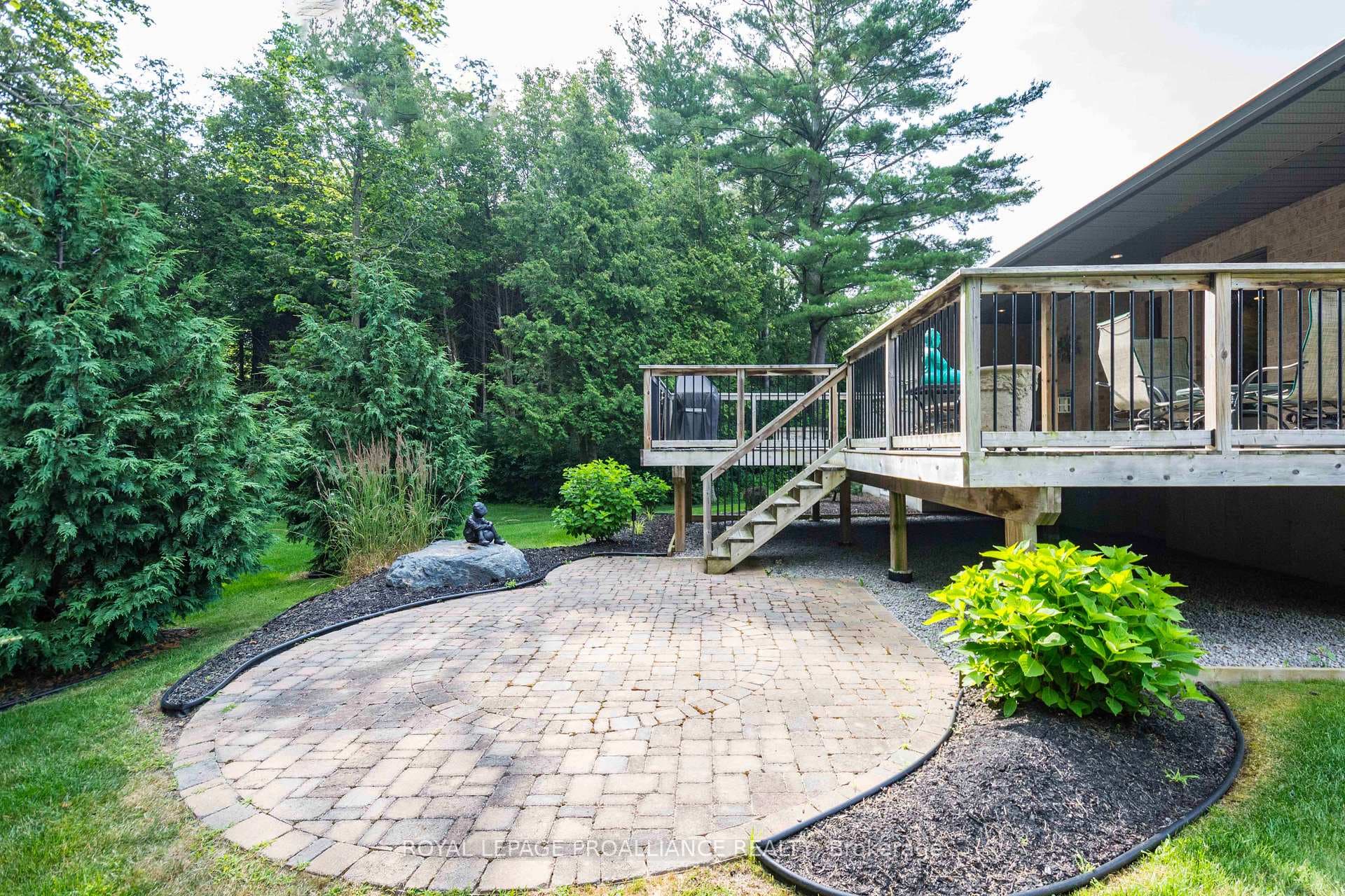 19 Algonquin Avenue photo 31