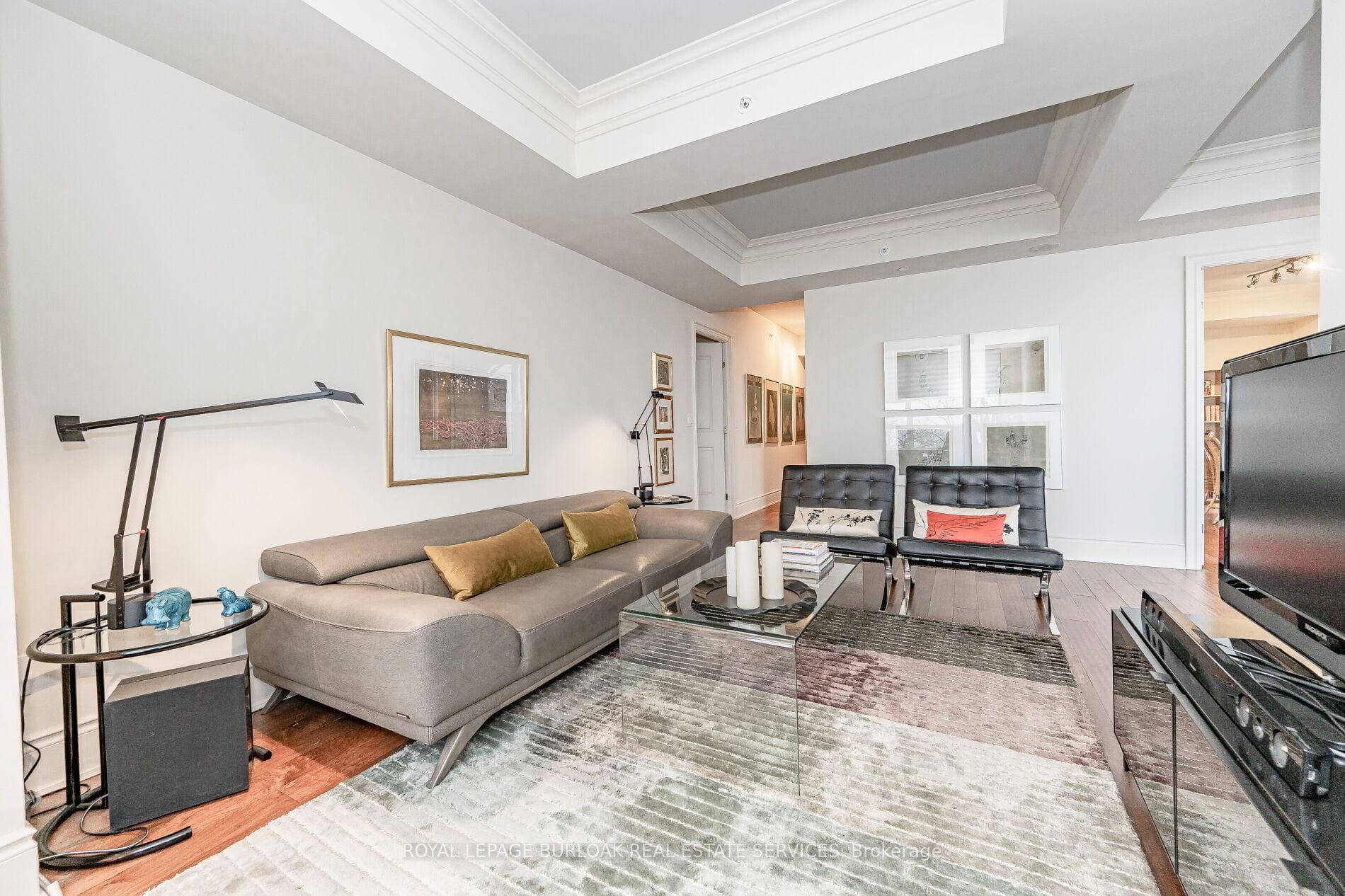 3500 Lakeshore Road Unit 503 photo 14