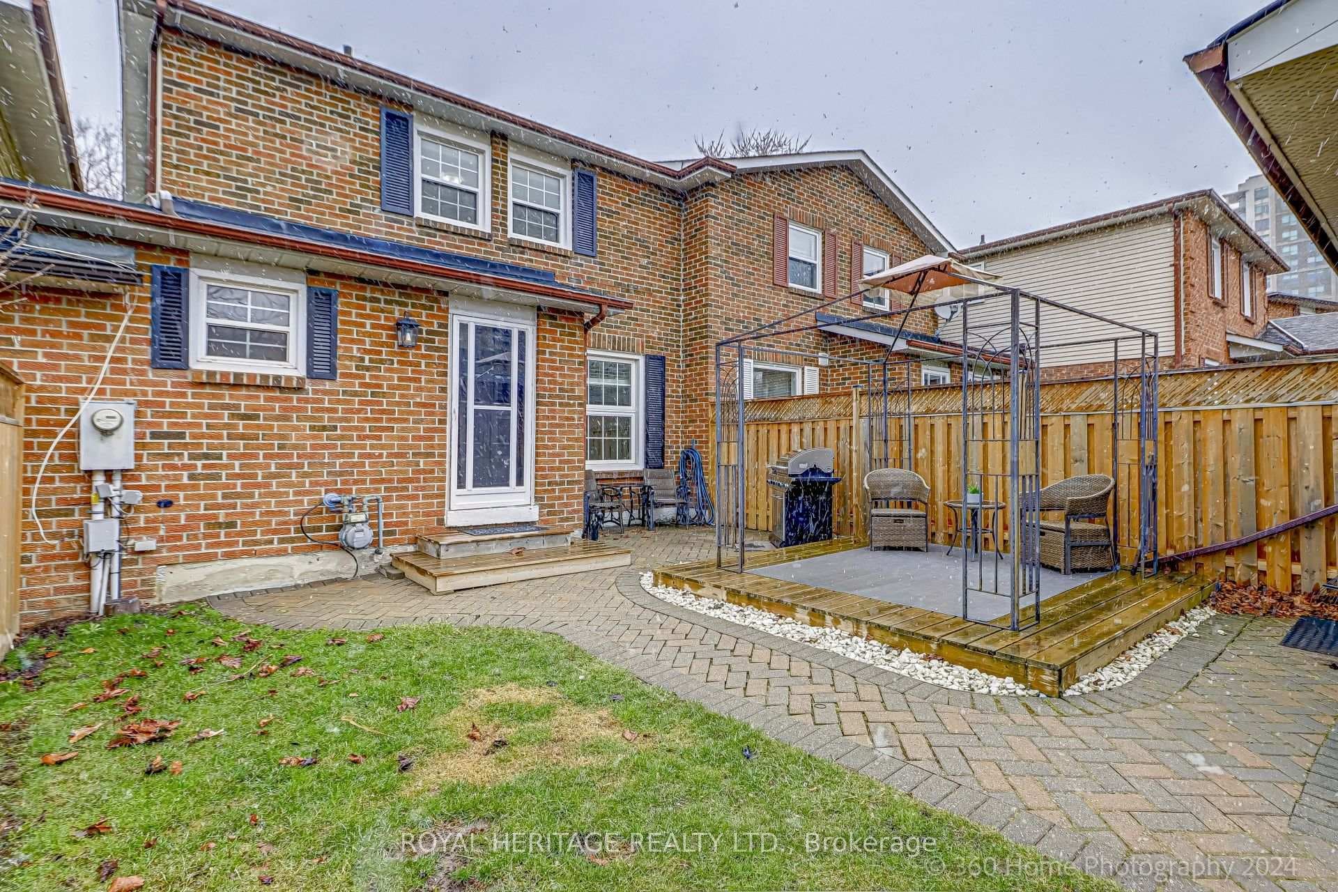 1130 Tanzer Court photo 1