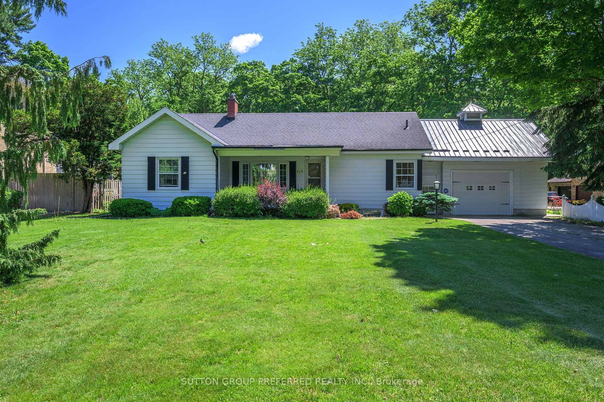 415 Victoria Street photo 1