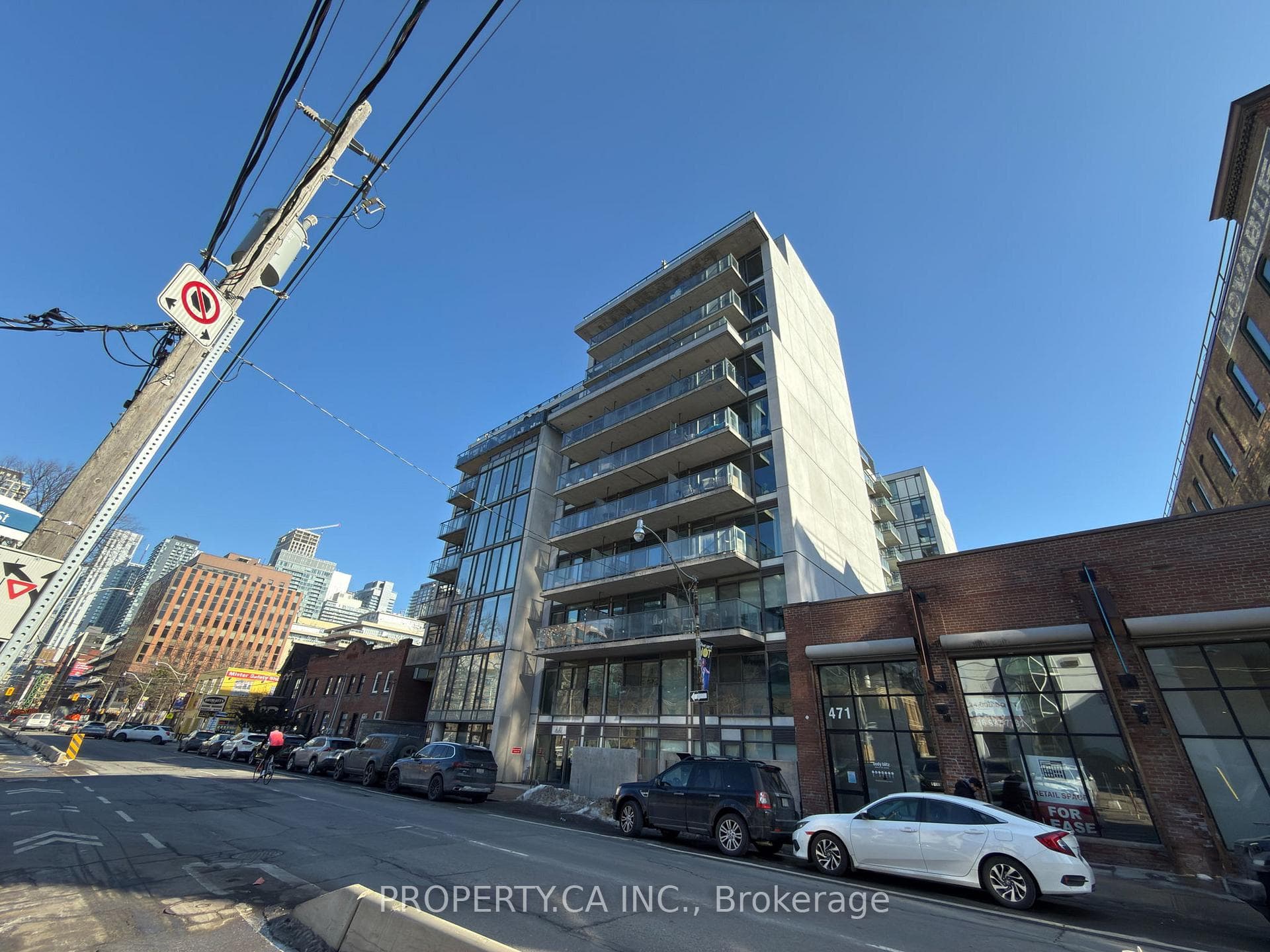 461 Adelaide Street Unit 832 photo 18