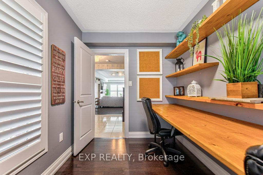 76 Ruhl Drive photo 9
