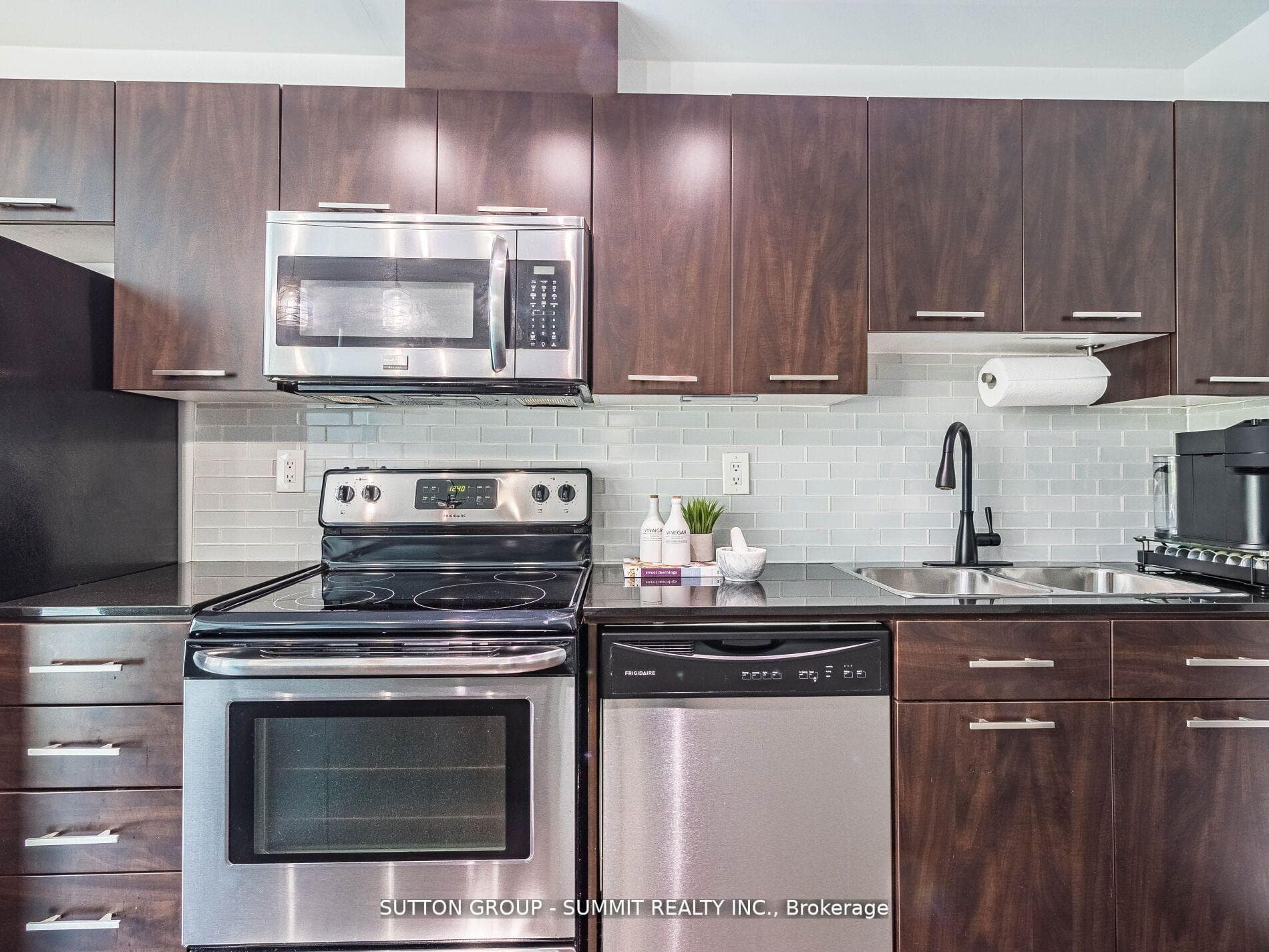 397 Front Street Unit 209 photo 17