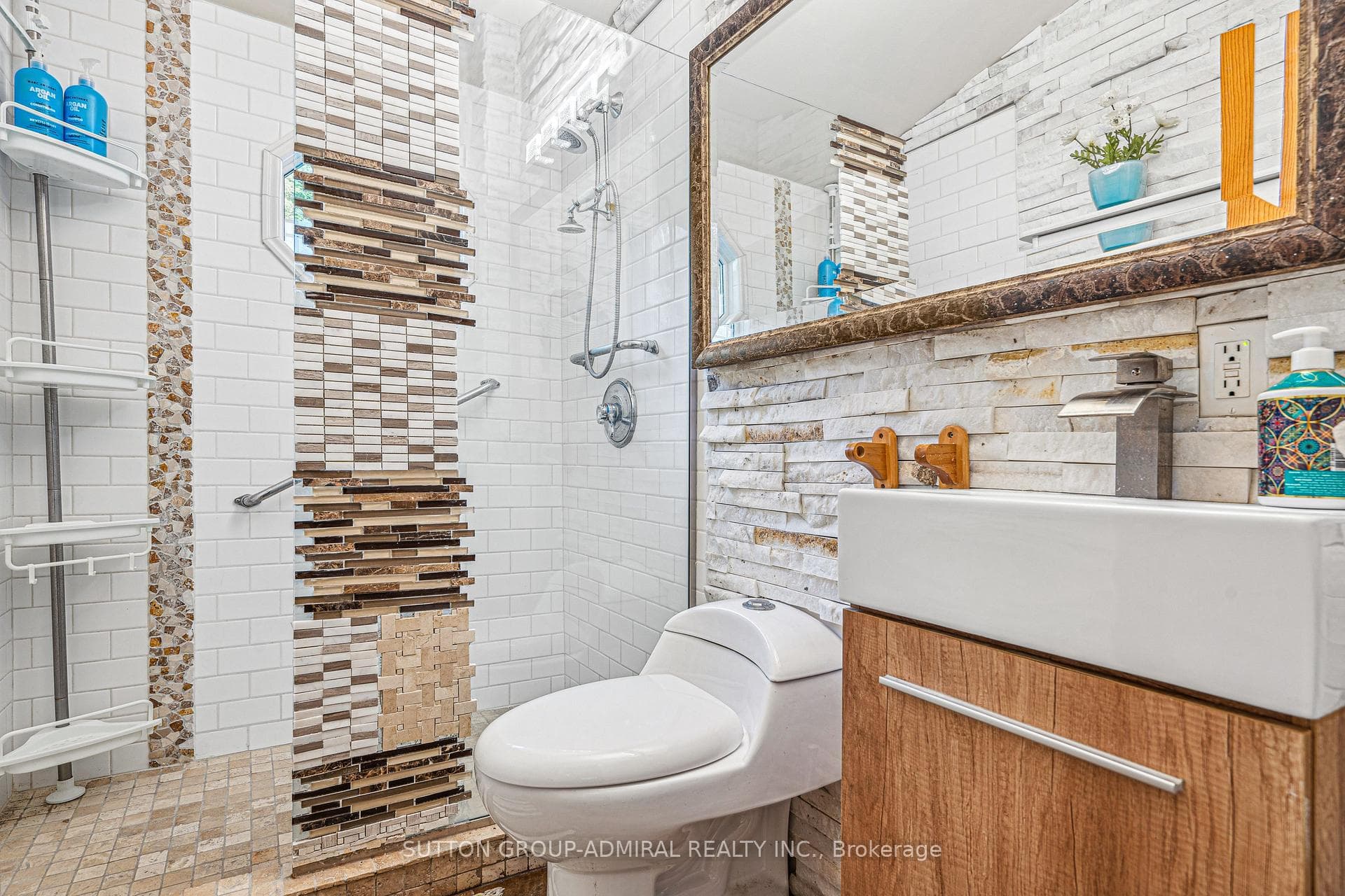 19 Duquette Court photo 19