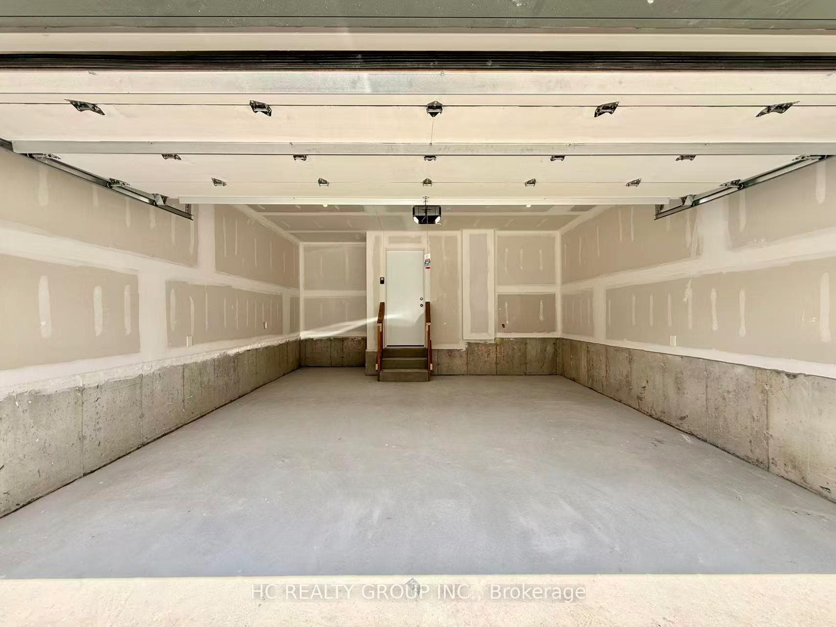 19 Helmkay Avenue photo 19