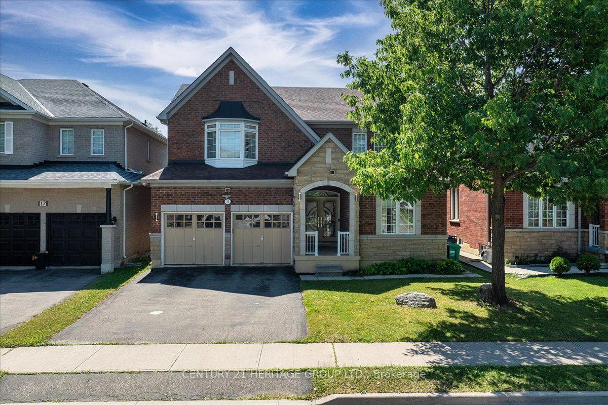 19 Reynolds Avenue photo 1