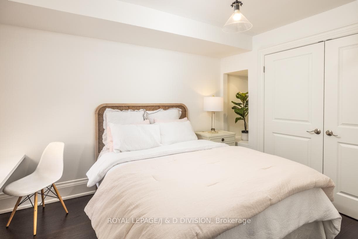 36 Gibson Avenue photo 25