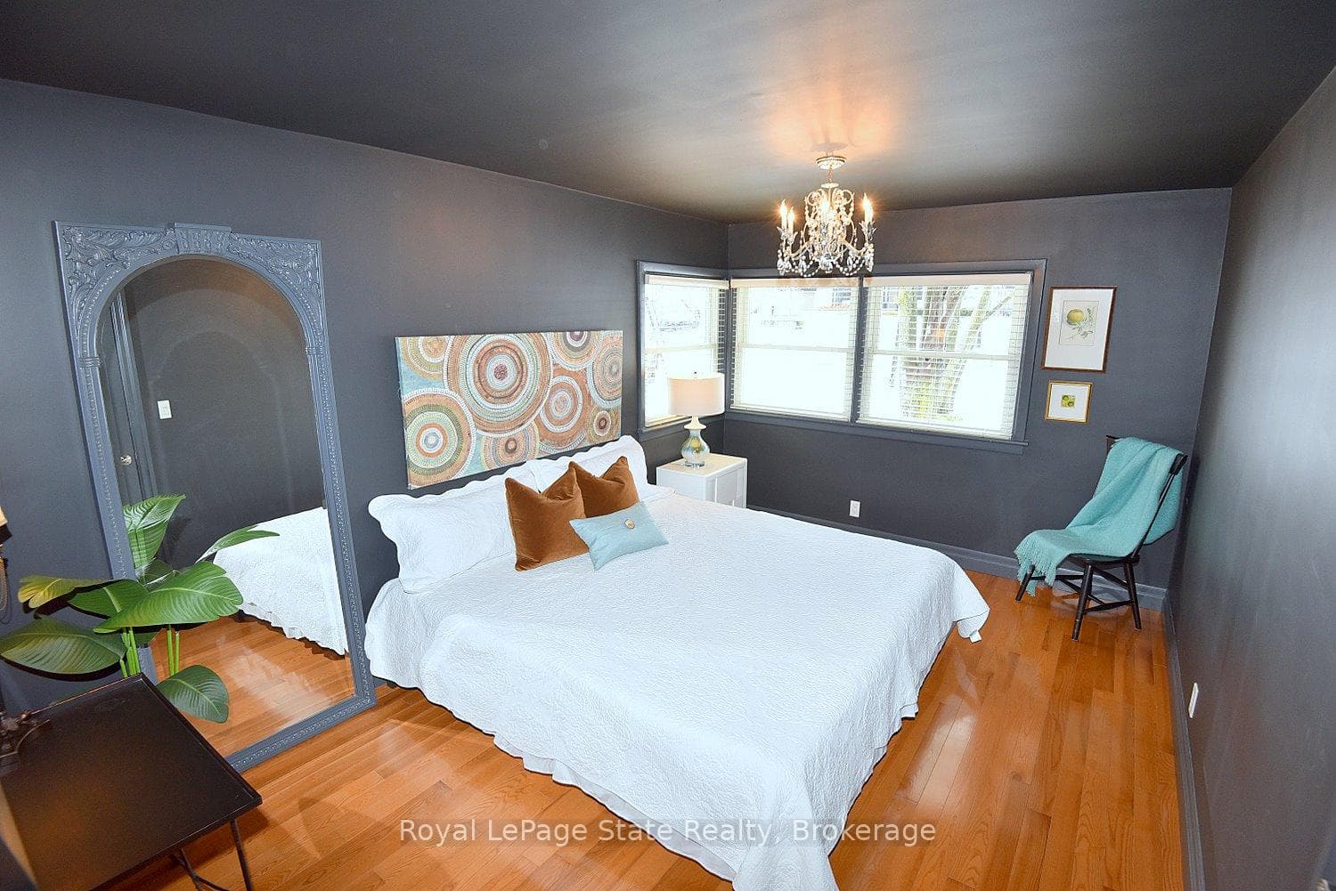 105 Overdale Avenue photo 41