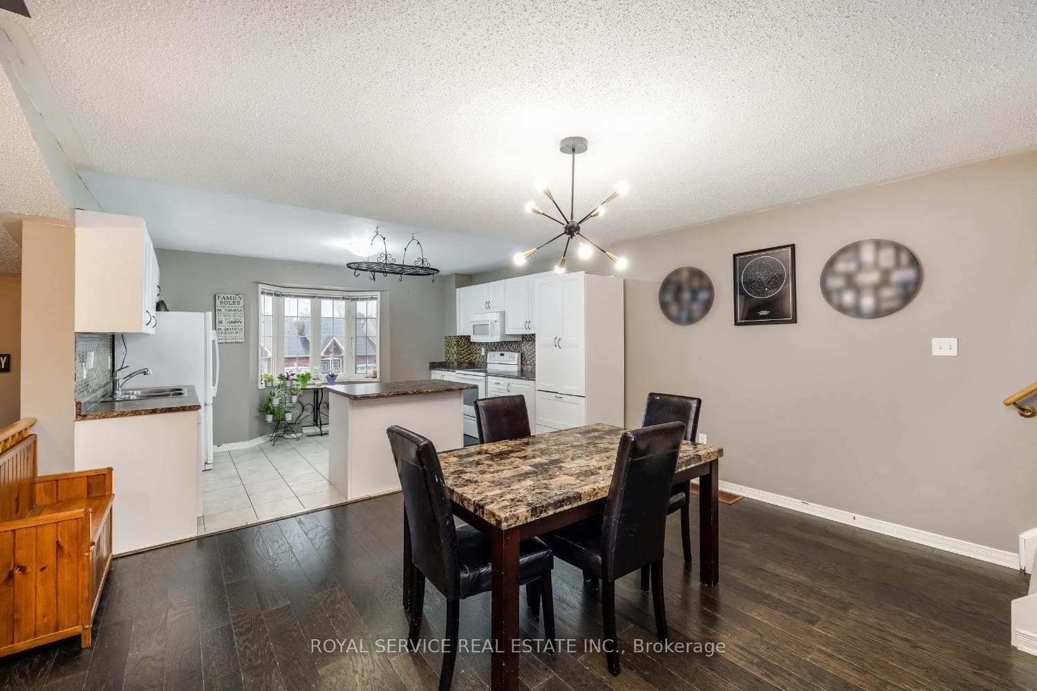 89 Brookside Street photo 6