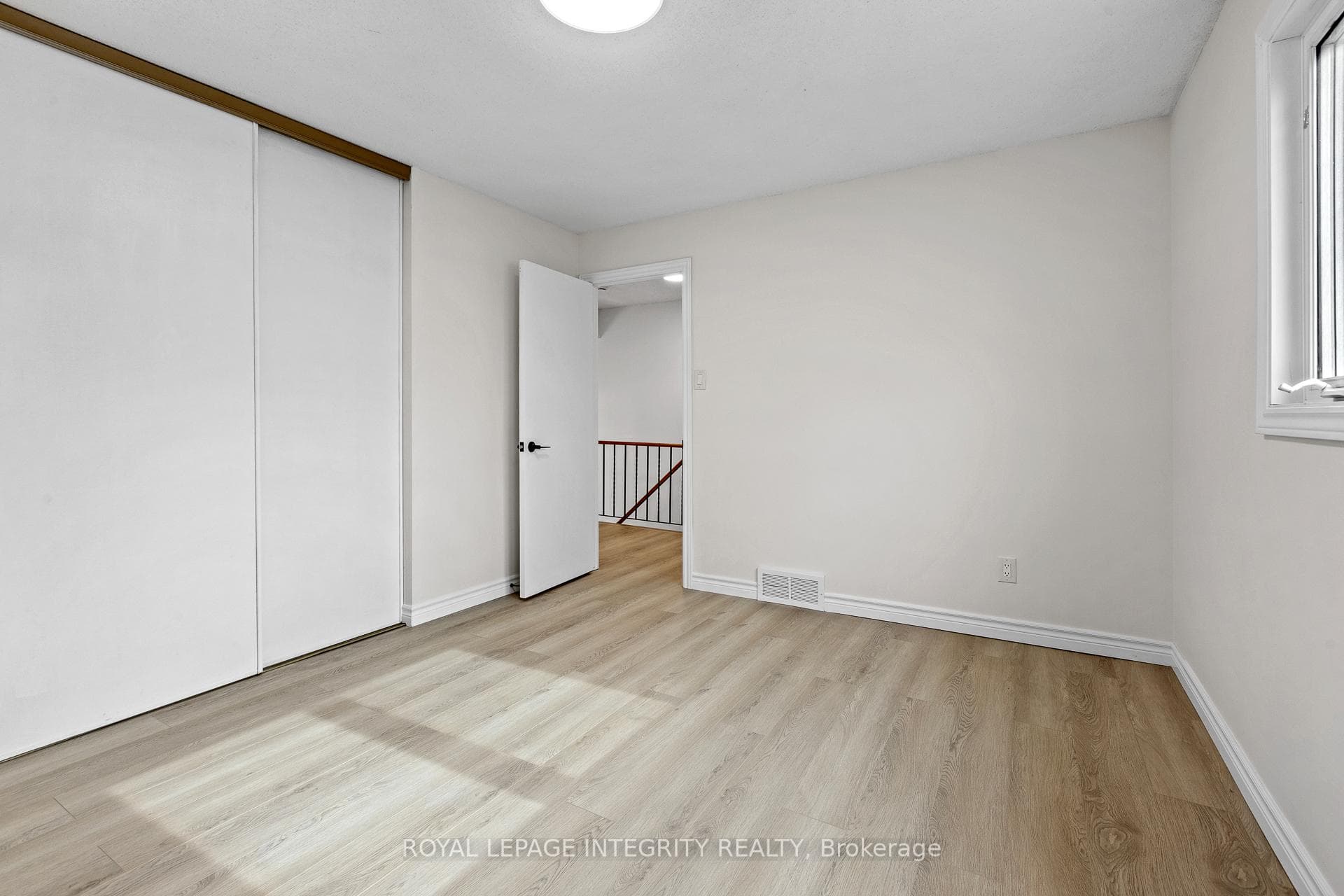 6368 Viseneau Drive photo 21