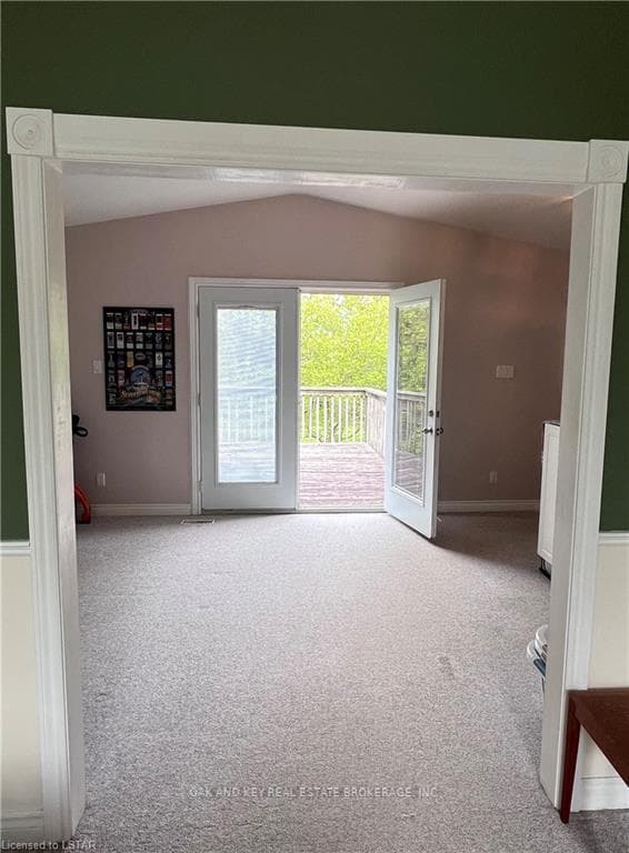 778 CLARK Street photo 14