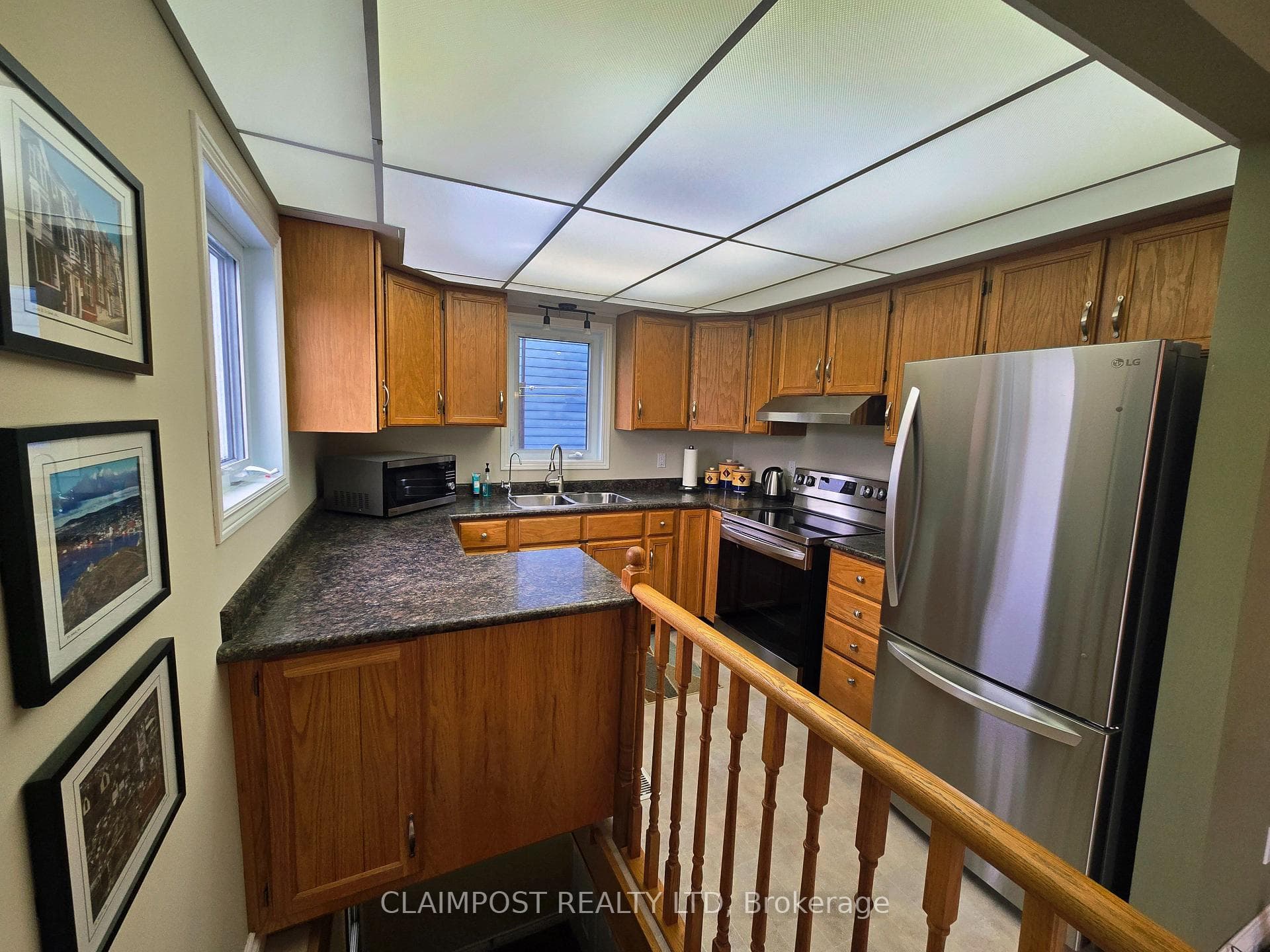 211 Hemlock Street photo 10