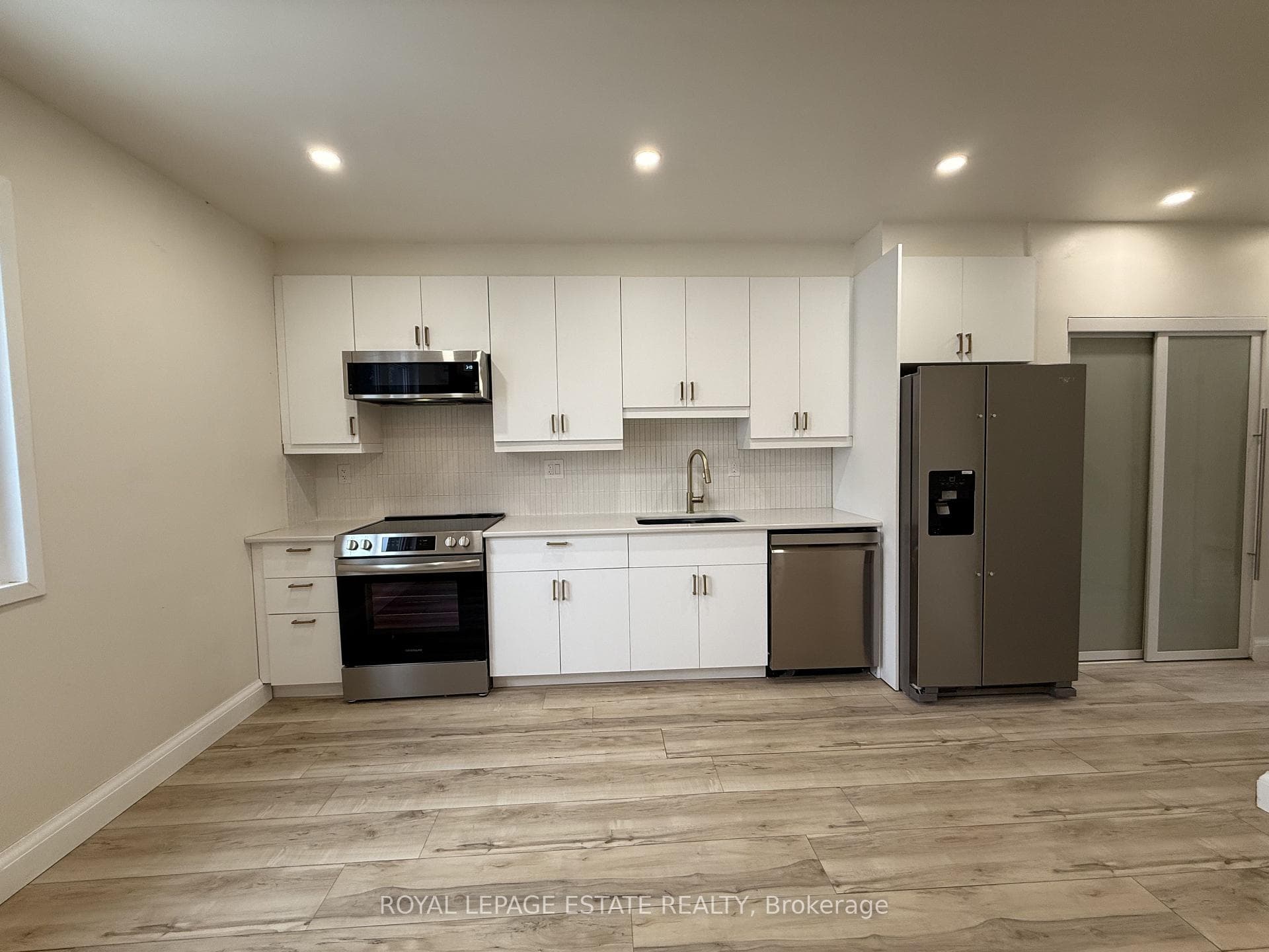 67 Wayland Avenue Unit Rear photo 4