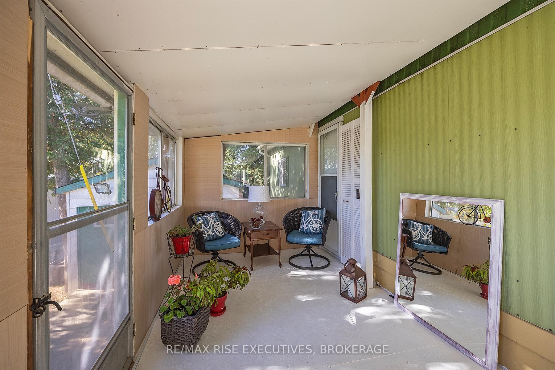 5569 Bath Road Unit 22 photo 30