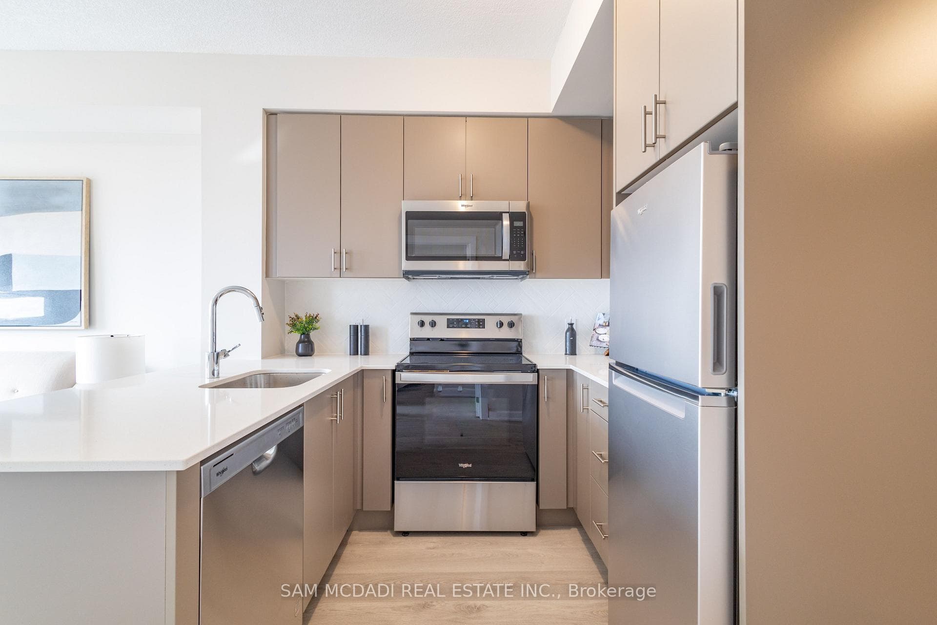 3220 William Coltson Avenue Unit 1503 photo 9