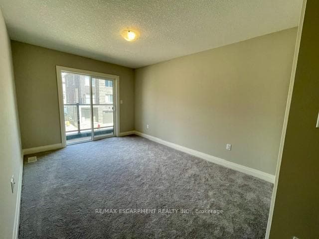 8 Bayberry Lane photo 17