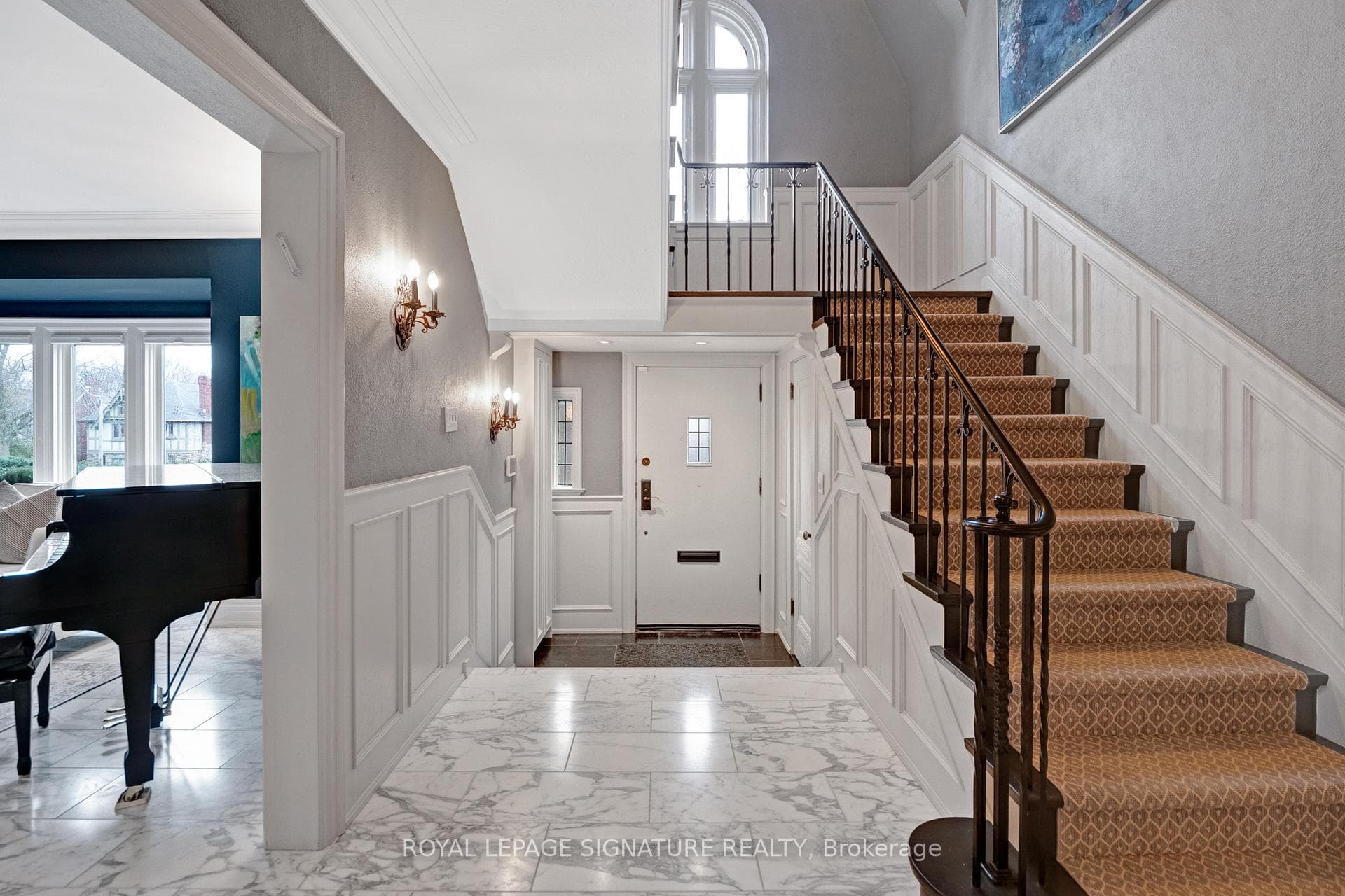 40 Ava Road photo 2