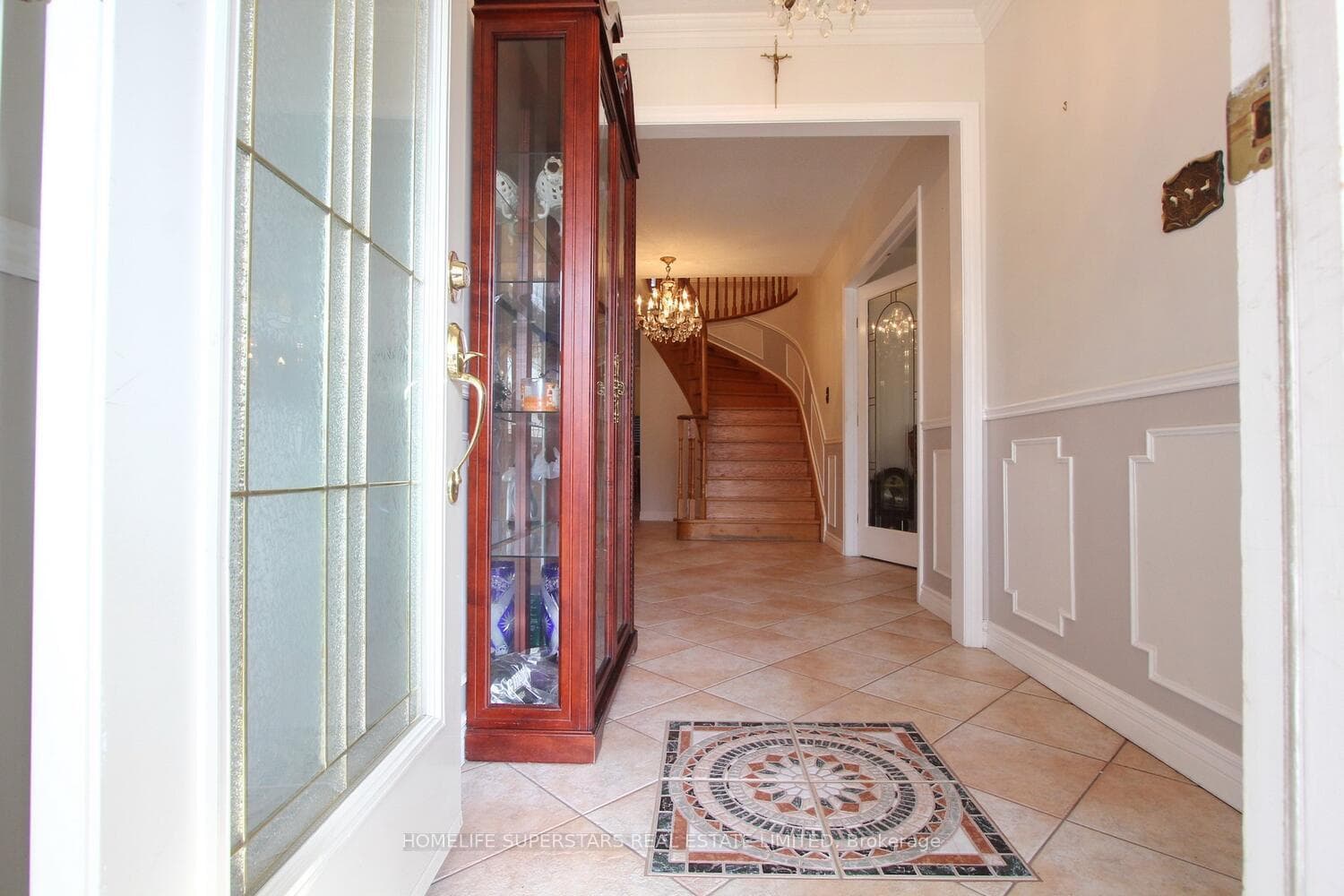 22 Poinsettia Place photo 5