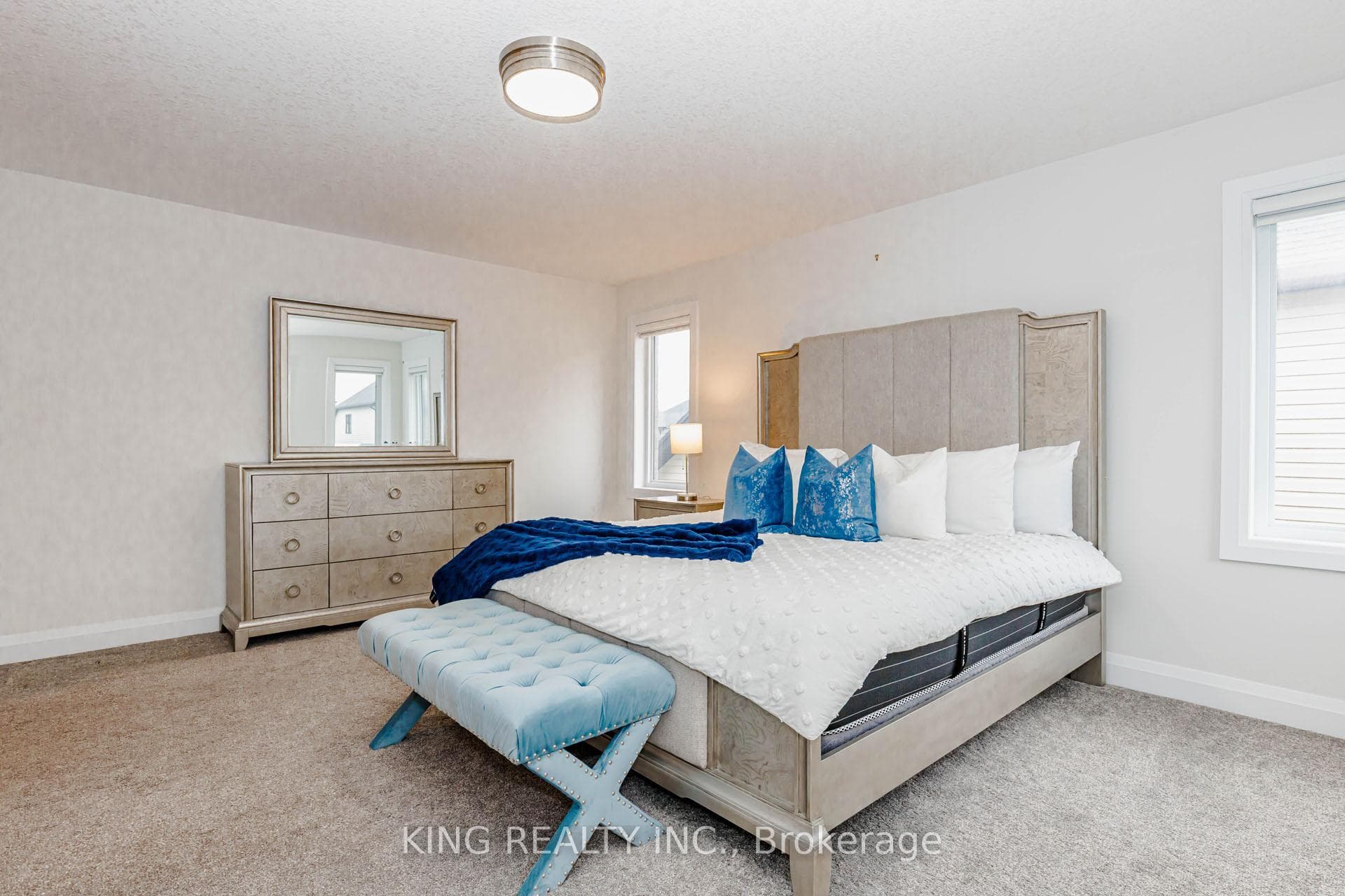 4091 CAMPBELL Street photo 28