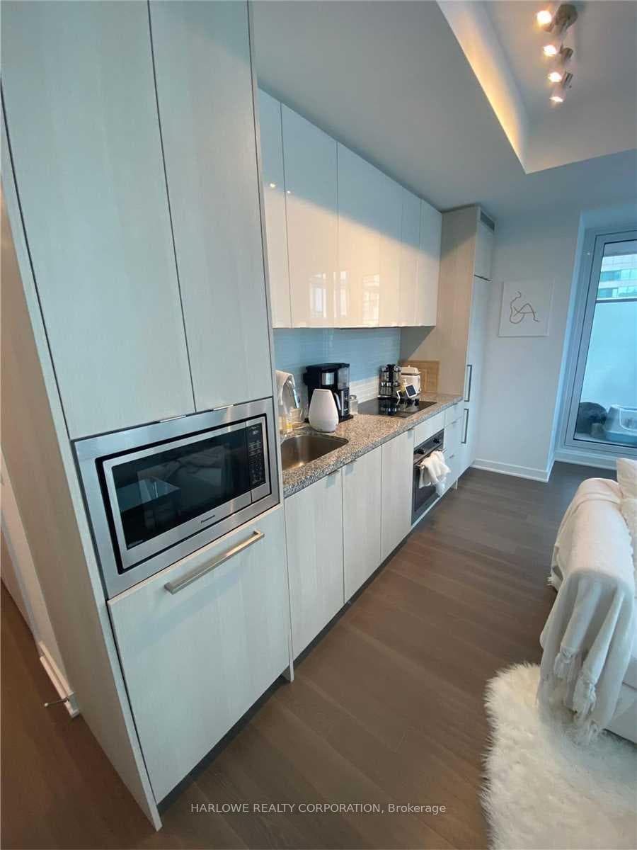 115 Blue Jays Way Unit 1715 photo 5