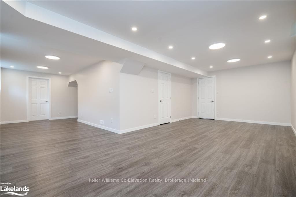 85 RIVERWALK Place photo 29