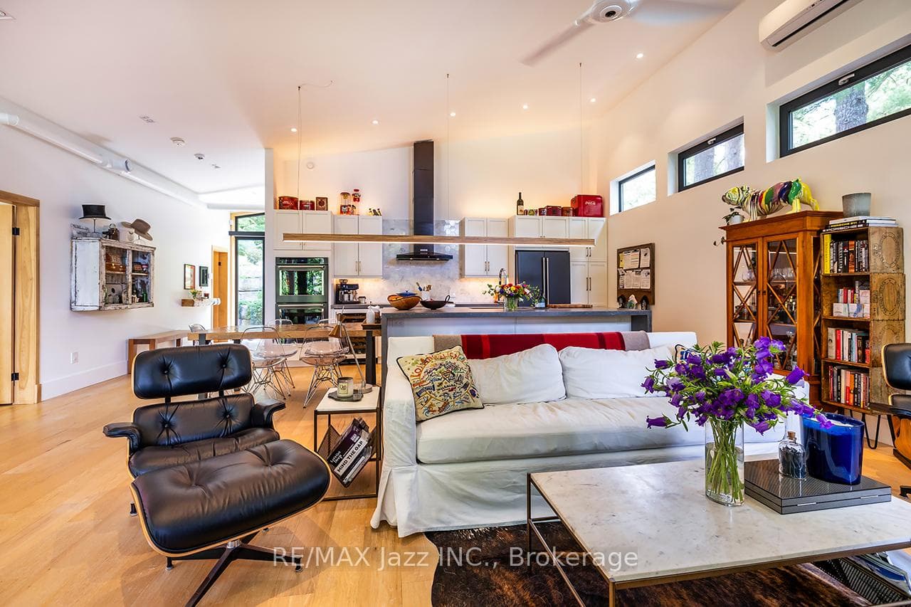 88 Brock Road photo 16