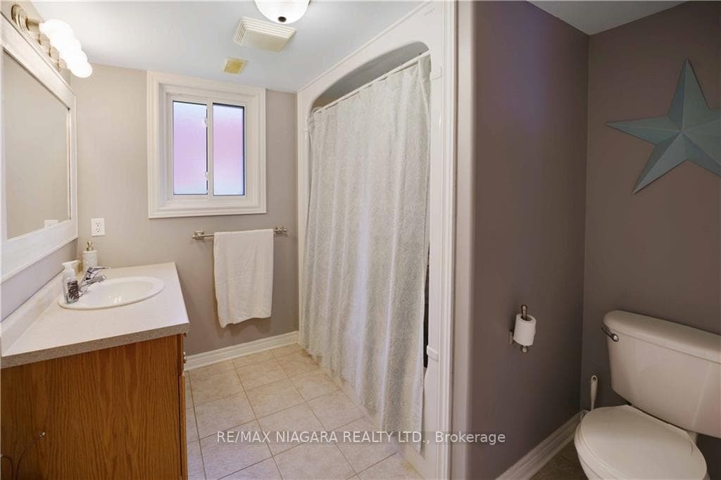 7228 Kelly Drive photo 25