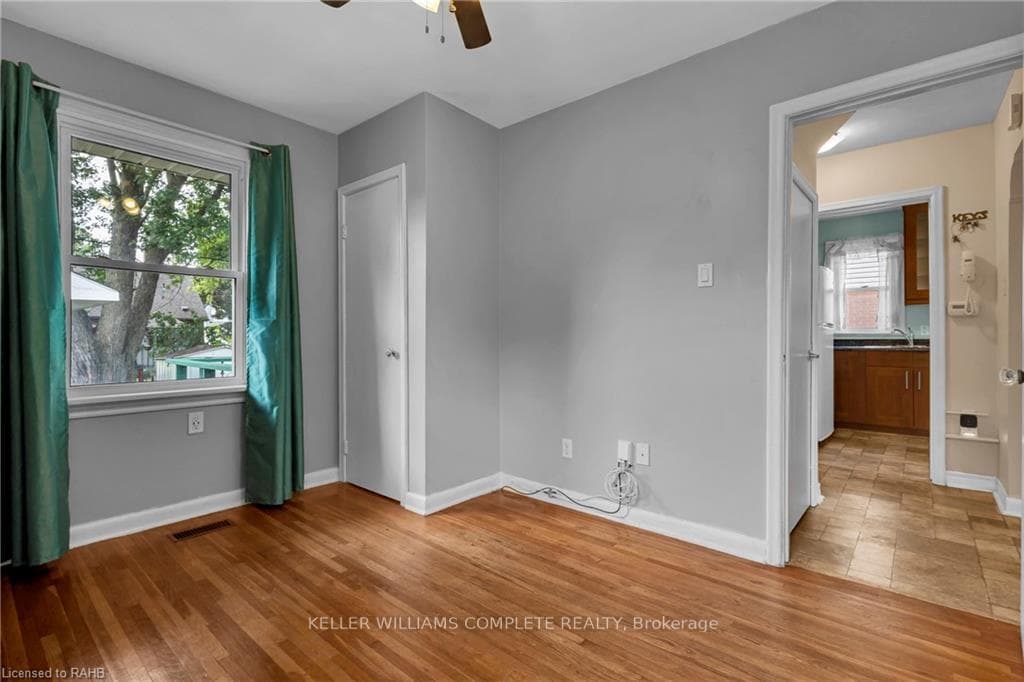 9 Airdrie Avenue photo 20