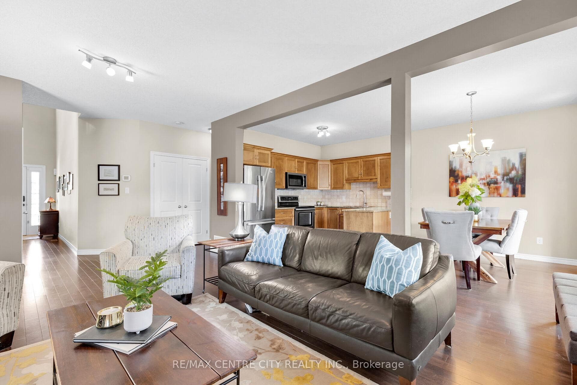 1810 Jubilee Drive photo 11