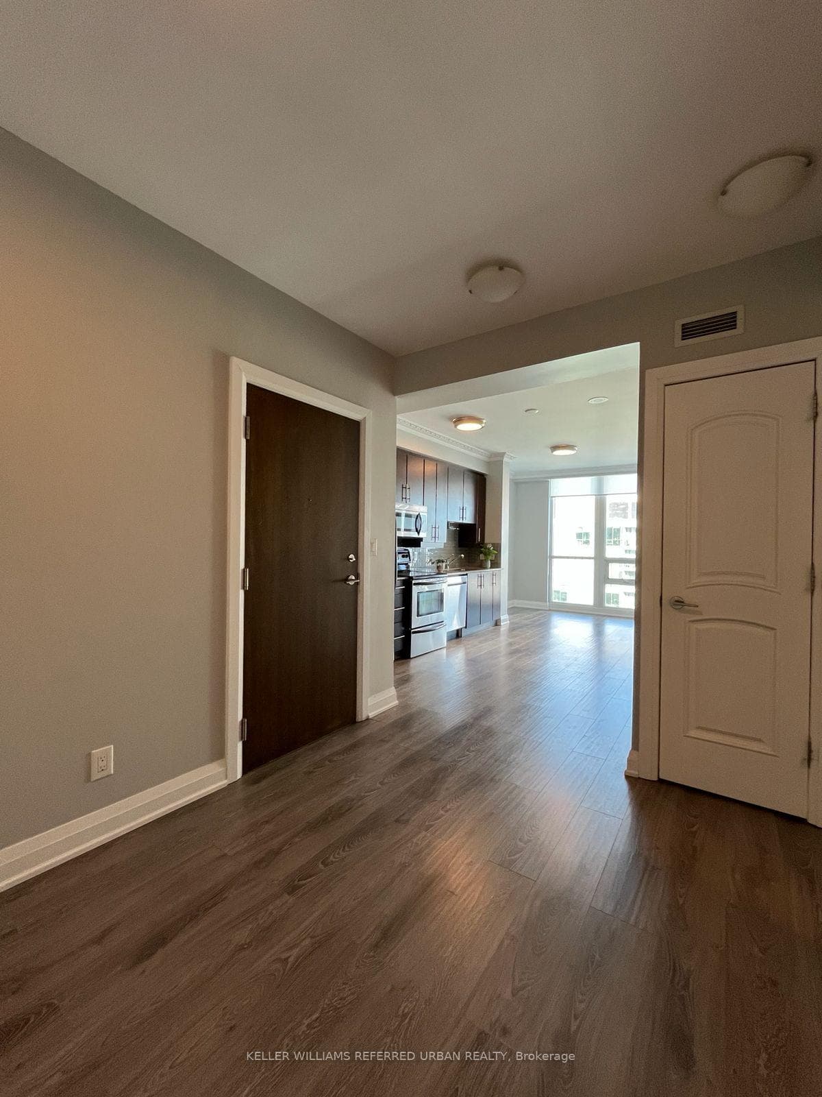 16 Harbour Street Unit 3906 photo 7