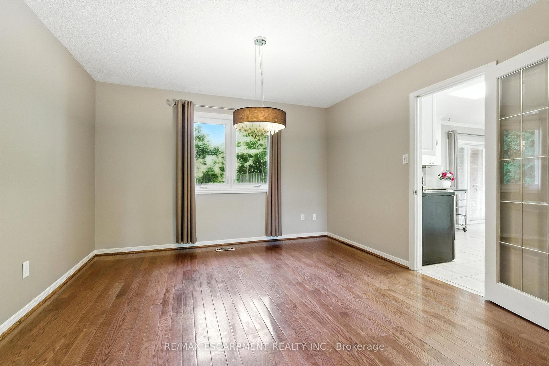 1624 Gallant Drive photo 14