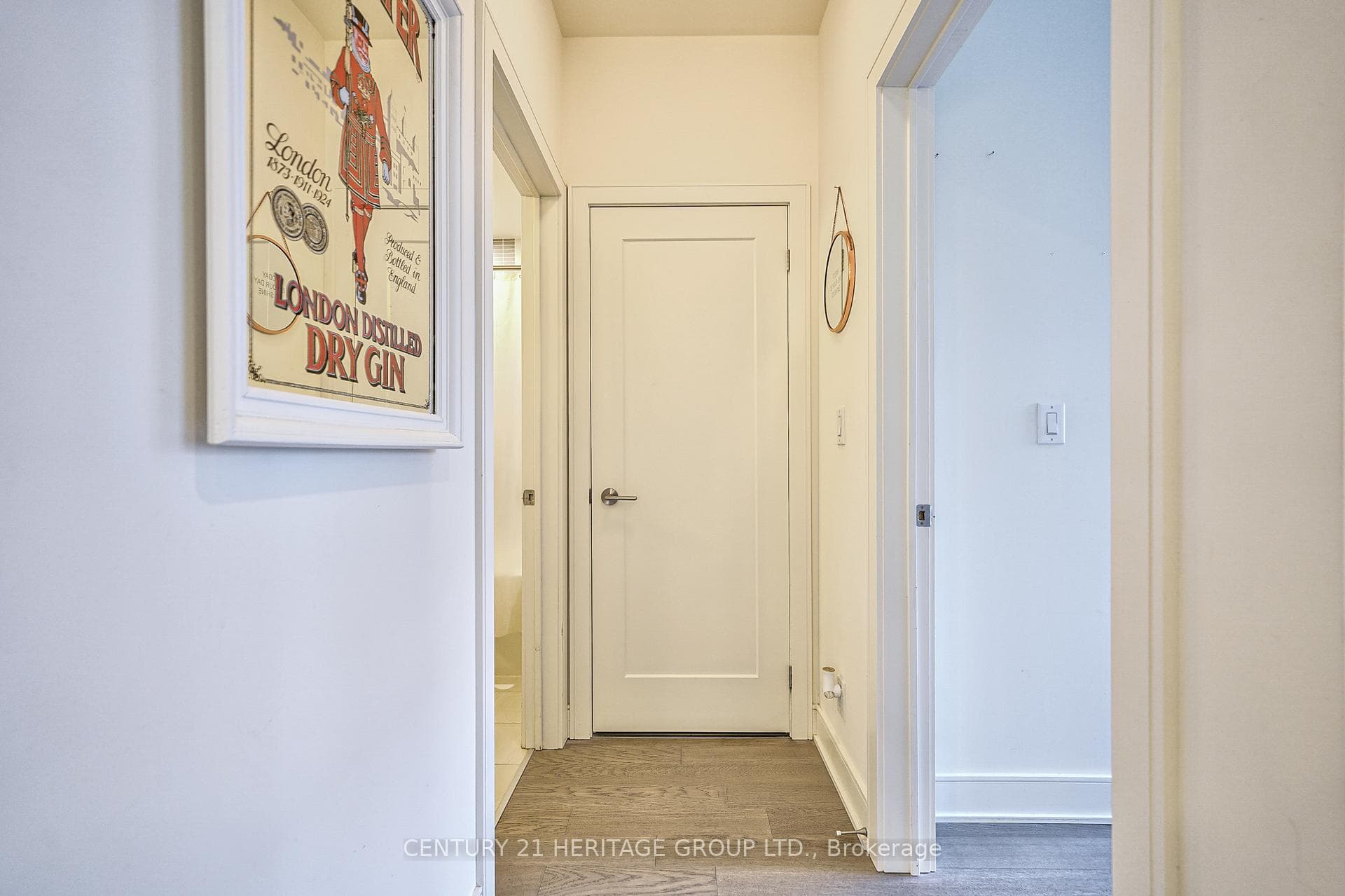 1575 Lakeshore Road Unit 441 photo 25