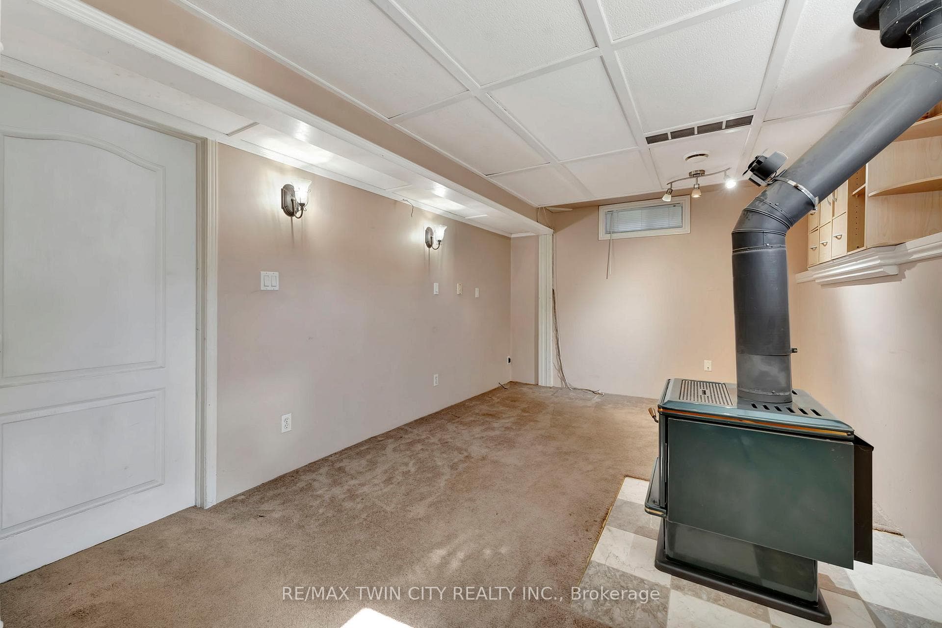 1259 Swan Street photo 17