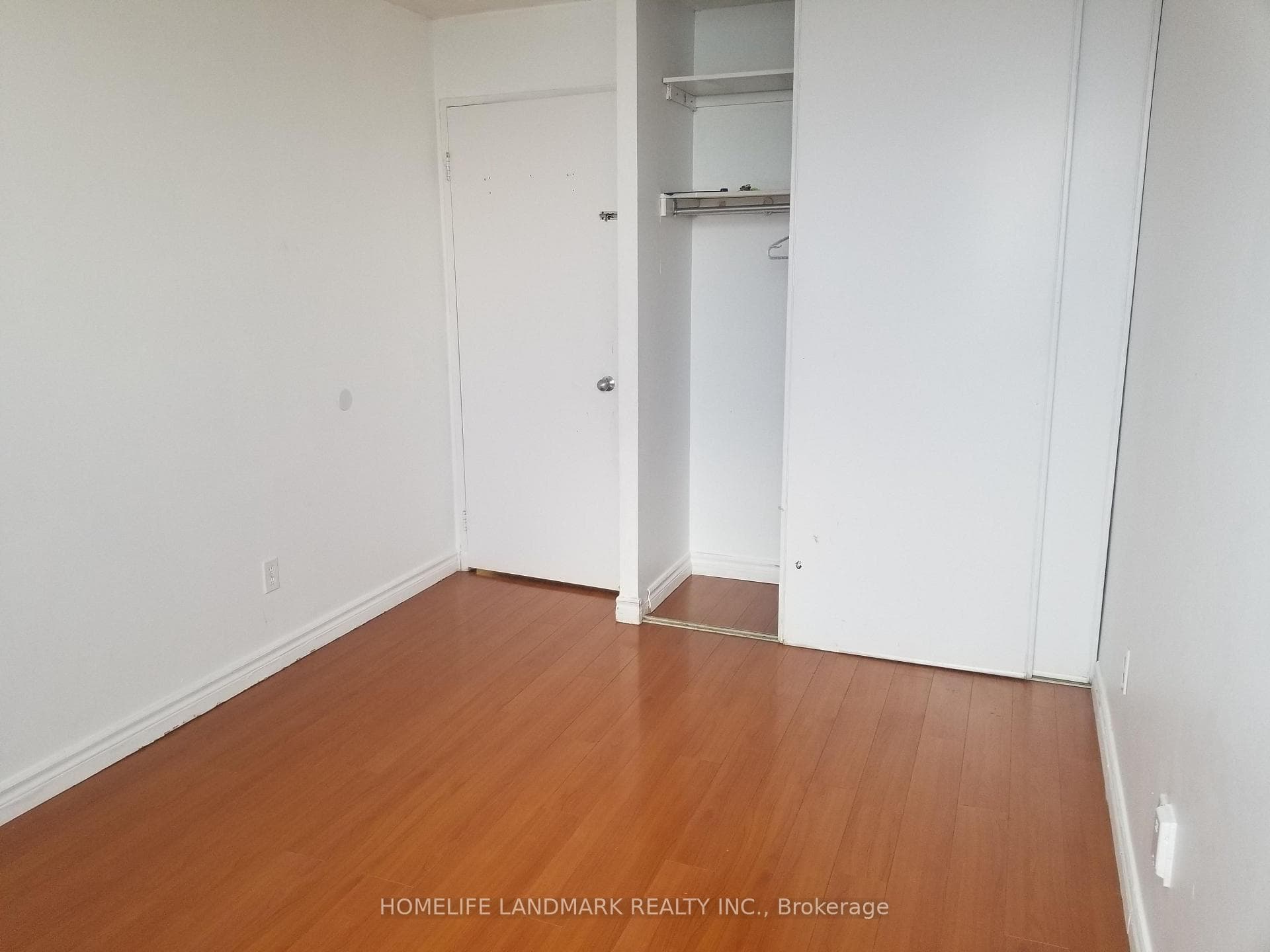 2460 Eglinton Avenue Unit 901 photo 20