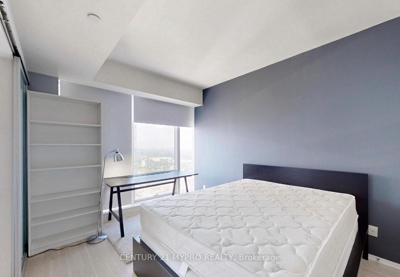1 Bloor Street Unit 5808 photo 8