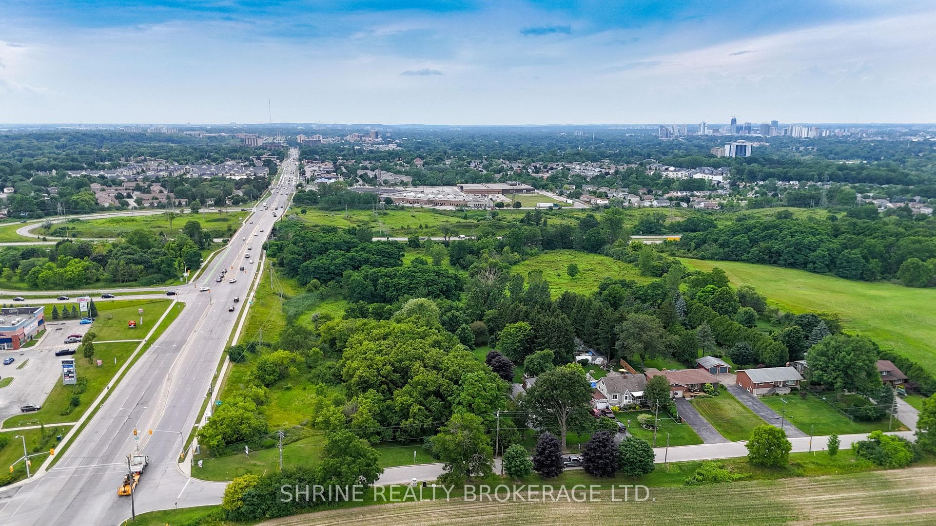 179 Meadowlily Road photo 6