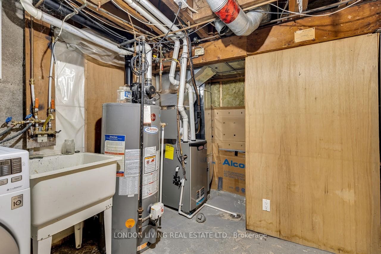 133 Empress Avenue photo 29